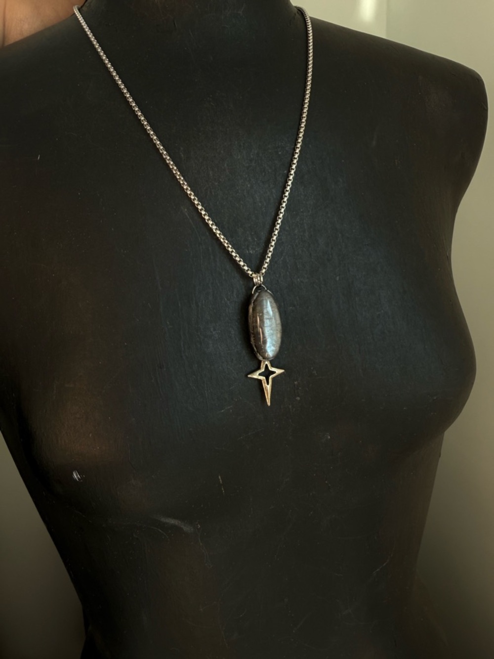 Belomorite moonstone crystal pendant necklace with star layering necklace boho - Picture 6 of 8